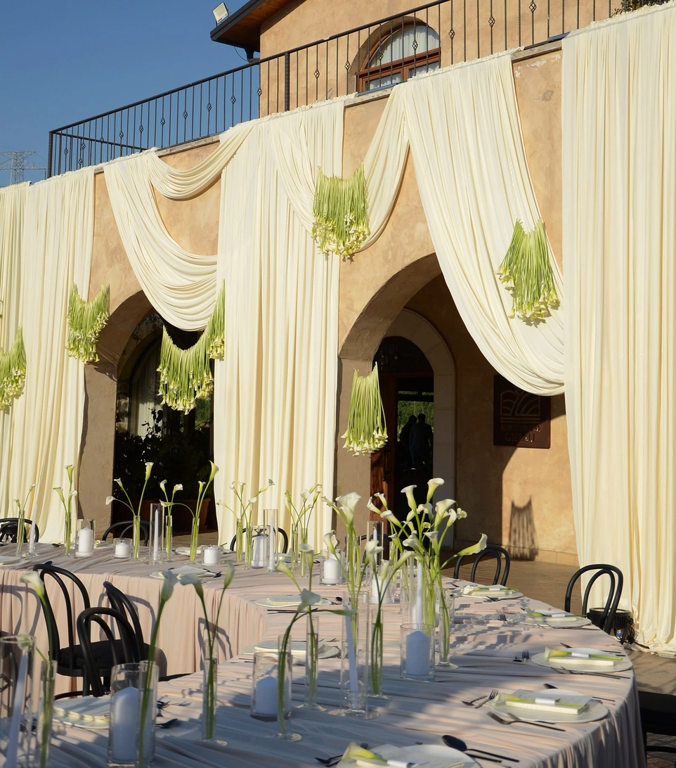 Champagne Lily wedding design by TALI
